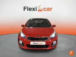 Rojo Usado 2017 Kia Ceed Utilitario | 10.490 € (Un poco caro)