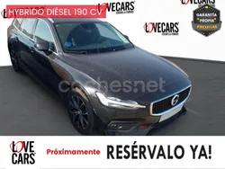 Negro Usado 2022 Volvo V60 Momentum Familiar | 25.900 € (Precio justo)