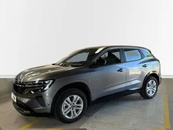 Gris Nuevo 2024 Renault Austral Evolution SUV | 28.650 €