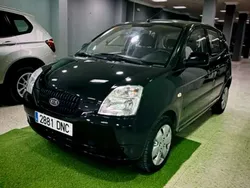 Negro Usado 2004 Kia Picanto LX Utilitario | 3299 € (Precio justo)