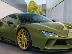 Verde Usado 2023 Ferrari F8 Coupe | 783.900 €