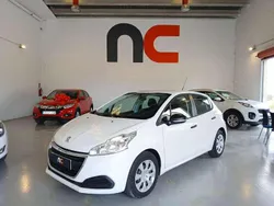 Blanco Usado 2016 Peugeot 208 Active Utilitario | 8500 € (Precio justo)