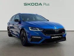 Azul Usado 2024 Skoda Octavia RS Familiar | 40.490 € (Un poco caro)