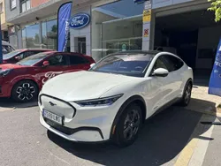 Blanco Usado 2022 Ford Mustang Mach-E SUV | 32.999 € (Un poco caro)