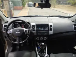 Beige Usado 2007 Mitsubishi Outlander Intense+ SUV | 5750 € (Precio justo)