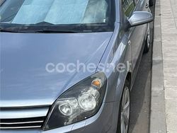 Azul Usado 2004 Opel Astra Elegance Berlina | 2200 € (Precio justo)
