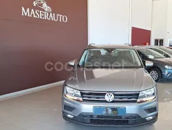 Beige Usado 2019 VW Tiguan Edition SUV | 24.500 € (Un poco caro)