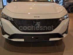 Blanco Usado 2024 Peugeot 308 Style Familiar | 23.500 € (Caro)