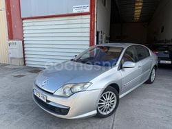 Gris / plata Usado 2008 Renault Laguna III Dynamique Berlina | 2800 € (Precio justo)