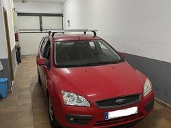 Rojo Usado 2008 Ford Focus Familiar | 4500 €