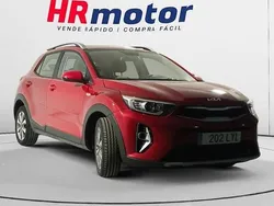 Usado 2022 Kia Stonic SUV | 13.940 € (Precio justo)