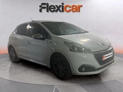 Blanco Usado 2017 Peugeot 208 Access Utilitario | 8990 € (Precio justo)