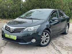 Gris / plata Usado 2012 Toyota Avensis Advance Berlina | 10.999 € (Precio justo)