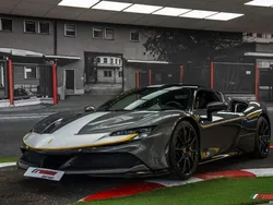 Gris Usado 2021 Ferrari SF90 Coupe | 399.999 €
