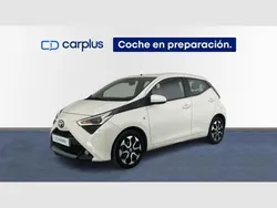 Blanco Usado 2019 Toyota Aygo X-play Utilitario | 11.390 € (Precio justo)