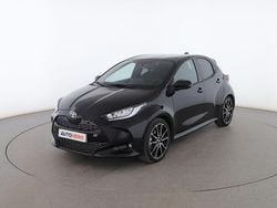 Negro Usado 2022 Toyota Yaris Hybrid Sport Utilitario | 21.999 € (Caro)