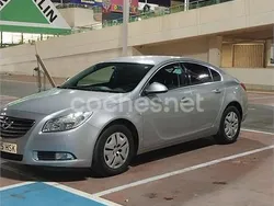 Gris / plata Usado 2013 Opel Insignia Business Familiar | 8300 € (Precio justo)