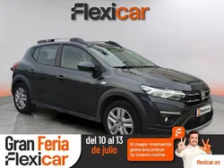 Gris Usado 2022 Dacia Sandero Comfort Utilitario | 13.490 € (Precio justo)
