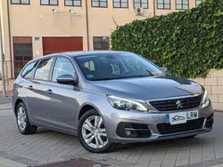 Gris Usado 2021 Peugeot 308 Active Familiar | 13.950 € (Precio justo)