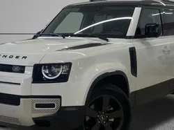 Blanco Nuevo 2025 Land Rover Defender S SUV | 92.007 € (Precio justo)