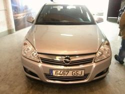 Plateado Usado 2009 Opel Astra Cosmo Utilitario | 4290 € (Precio justo)