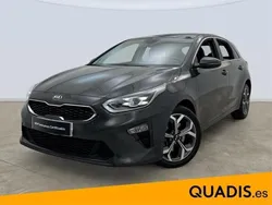 Dark penta metal (h8g) Usado 2021 Kia Ceed Berlina | 21.345 € (Precio justo)