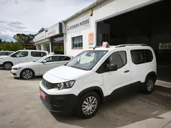 Blanco Usado 2019 Peugeot Rifter Access Monovolumen | 14.500 € (Precio justo)
