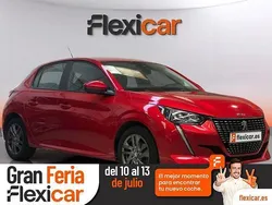 Rojo Usado 2021 Peugeot 208 Active Utilitario | 14.990 € (Un poco caro)