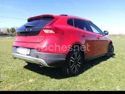 Granate Usado 2017 Volvo V40 CC Familiar | 13.999 € (Precio justo)