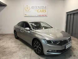Beige Usado 2015 VW Passat Advance Berlina | 10.900 € (Precio justo)