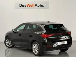 Negro Usado 2024 Seat Leon Style | 20.900 € (Precio justo)