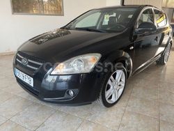 Negro Usado 2007 Kia Ceed Active Berlina | 4100 €