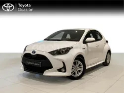 Blanco Usado 2021 Toyota Yaris Hybrid Active Berlina | 19.500 € (Precio justo)