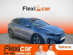 Gris Usado 2023 Kia XCeed SUV | 19.990 € (Precio justo)