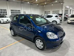 Azul Usado 2004 Toyota Yaris Luna Berlina | 3990 € (Precio justo)