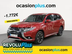 Rojo Usado 2017 Mitsubishi Outlander P-HEV SUV | 19.500 € (Precio justo)