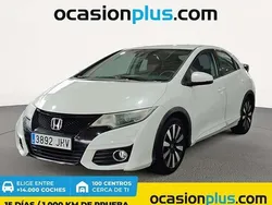 Blanco Usado 2015 Honda Civic Elegance Utilitario | 14.990 € (Caro)