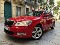 Rojo Usado 2010 Skoda Octavia Elegance Familiar | 8900 € (Super precio)