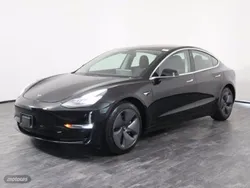 Negro Usado 2018 Tesla Model 3 Berlina | 45.500 €