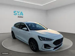 Blanco Usado 2023 Ford Focus ST-Line Berlina | 18.990 € (Precio justo)