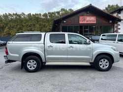 Gris / plata Usado 2014 Toyota HiLux Recogida | 30.999 €
