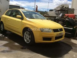 Amarillo Usado 2004 Fiat Stilo Feel Berlina | 2600 € (Precio justo)