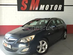 Azul Usado 2011 Opel Astra Sport Familiar | 8490 € (Caro)