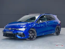 Azul Usado 2024 VW Golf VIII R Berlina | 52.990 €