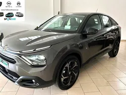 Gris Usado 2024 Citroën C4 Berlina | 18.900 €