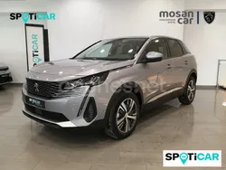 Gris Usado 2023 Peugeot 3008 Allure SUV | 22.300 € (Precio justo)
