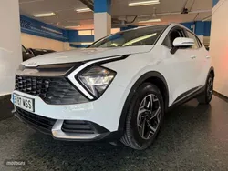 Blanco Usado 2024 Kia Sportage SUV | 31.900 € (Precio justo)