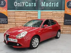 Granate Usado 2017 Alfa Romeo Giulietta Utilitario | 9890 € (Buen precio)