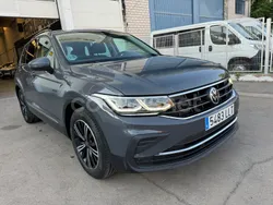 Gris / plata Usado 2021 VW Tiguan Life SUV | 23.990 € (Buen precio)