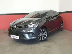 Gris Usado 2021 Renault Clio V Zen Utilitario | 12.350 € (Buen precio)